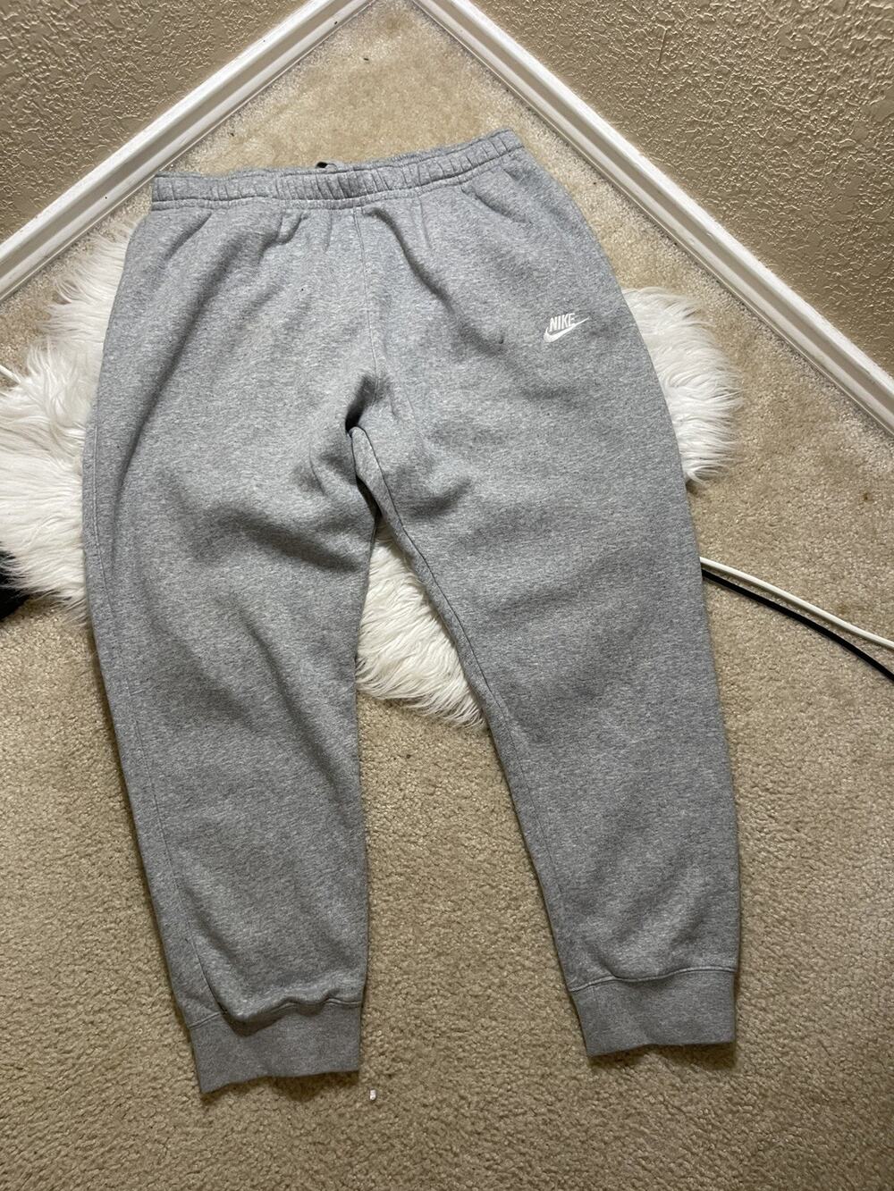 Nike Club Fleece Joggers Mens XLarge Gray Sweatpants Swoosh Lounge Gym Workout